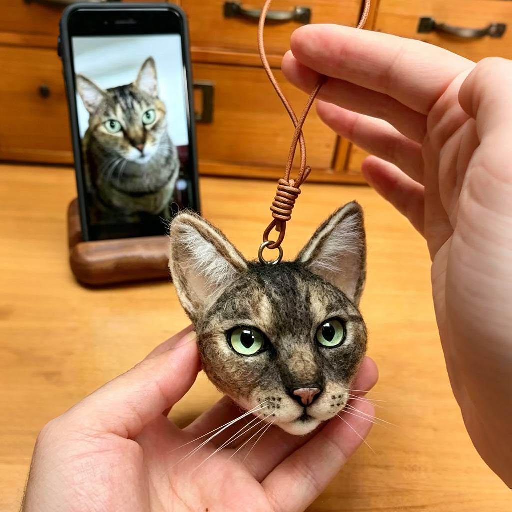 Pet pendant